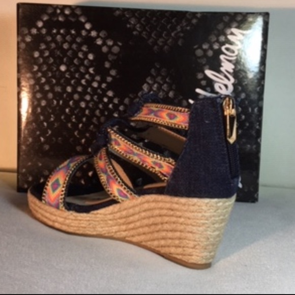 Sam Edelman Kids Shoes - Kids Size 13 - Picture 4 of 4